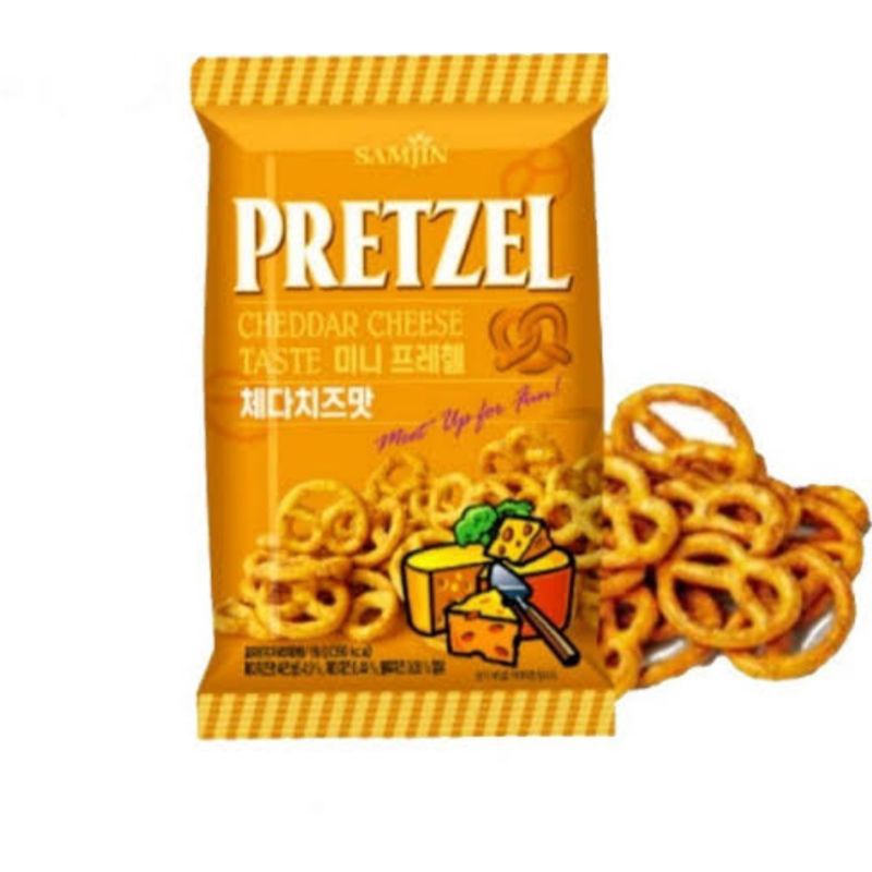 

Samjin pretzel cheddar cheese / spicy beef / stir fried seafood 85 gr