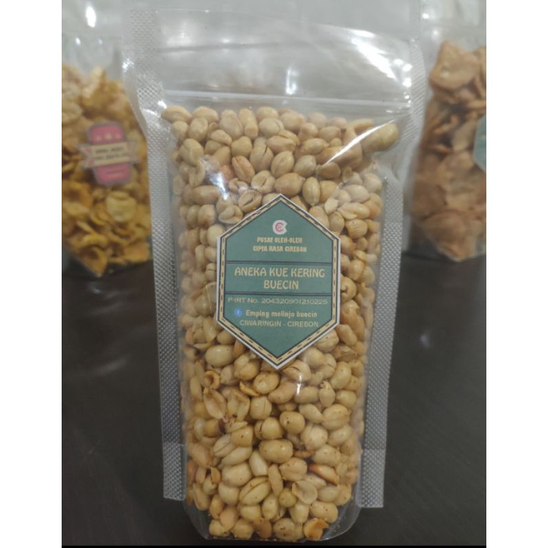 

KACANG BAWANG ASLI CIREBON 1/4KG