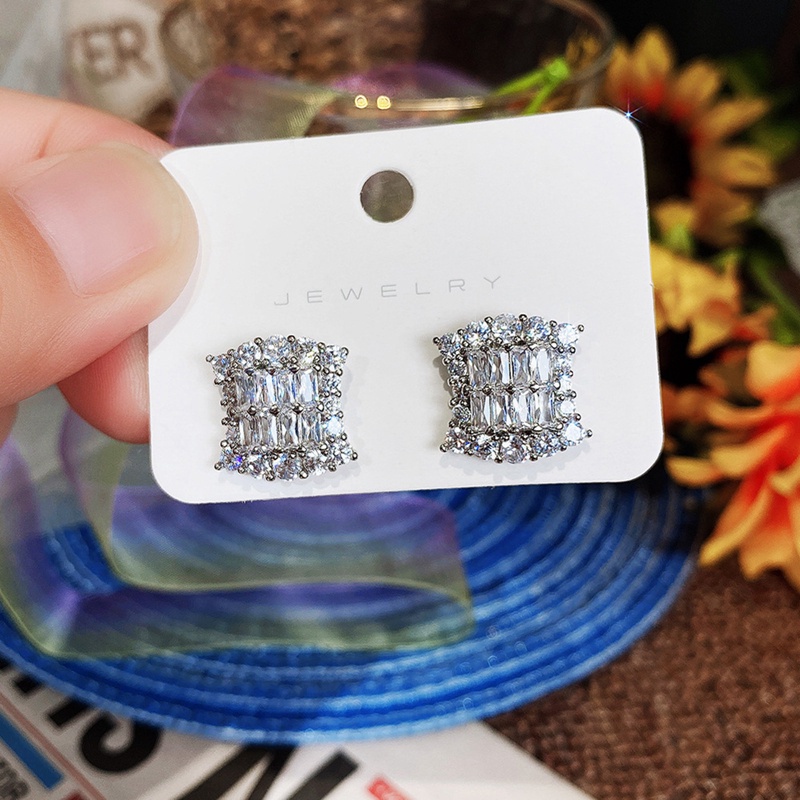 Fancyqube Anting Stud Cubic Zirconia Kristal Serbaguna Untuk Aksesoris Wanita