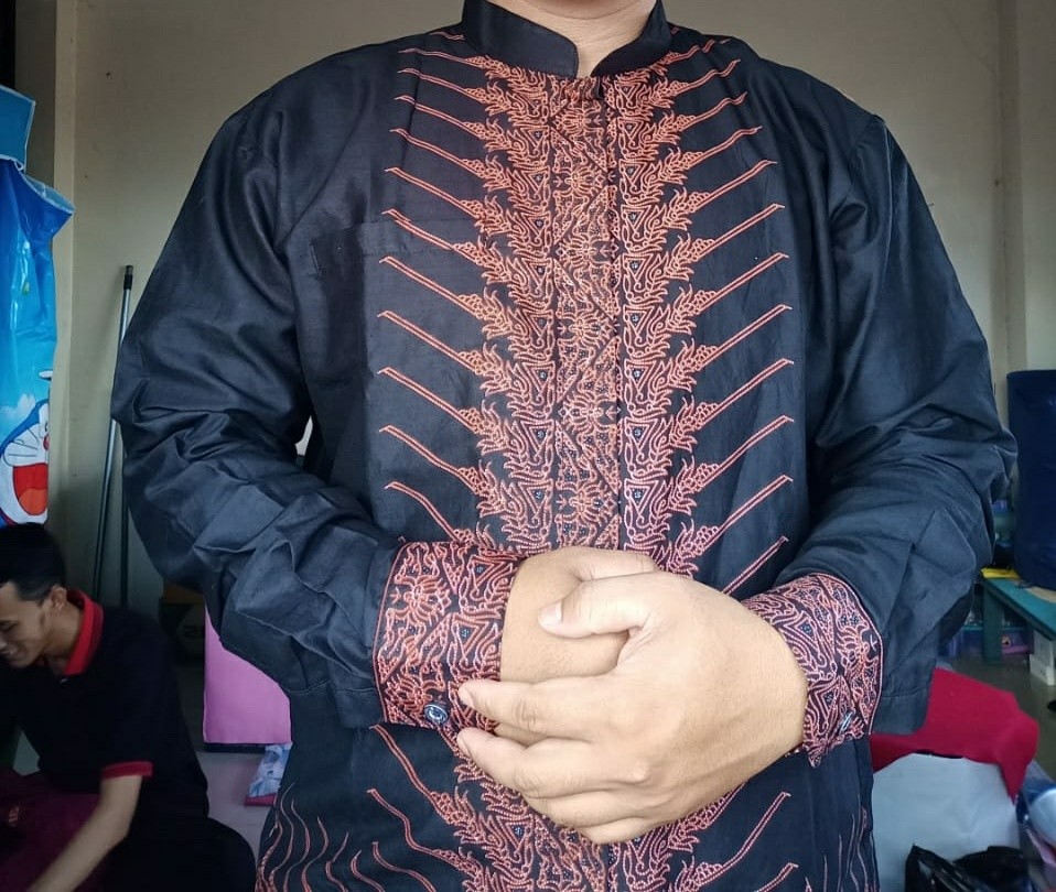 Atasan Kemeja Batik Pria Lengan Panjang Premium Permana 8 - 9 Long Full Furing Kharis Batik Solo Ori