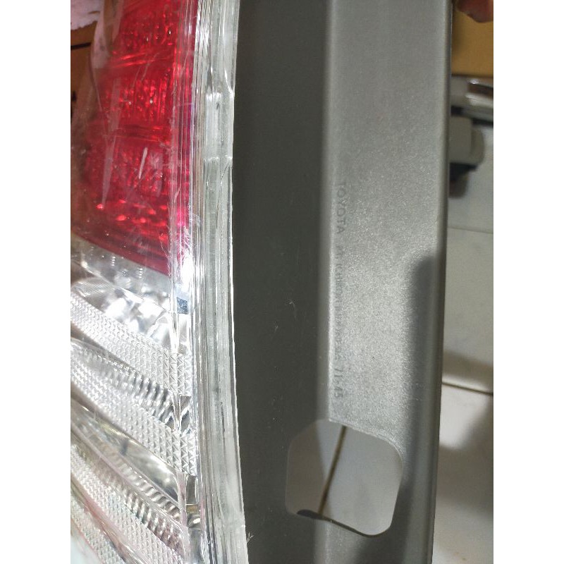 lampu stoplamp Innova original 2005-2011