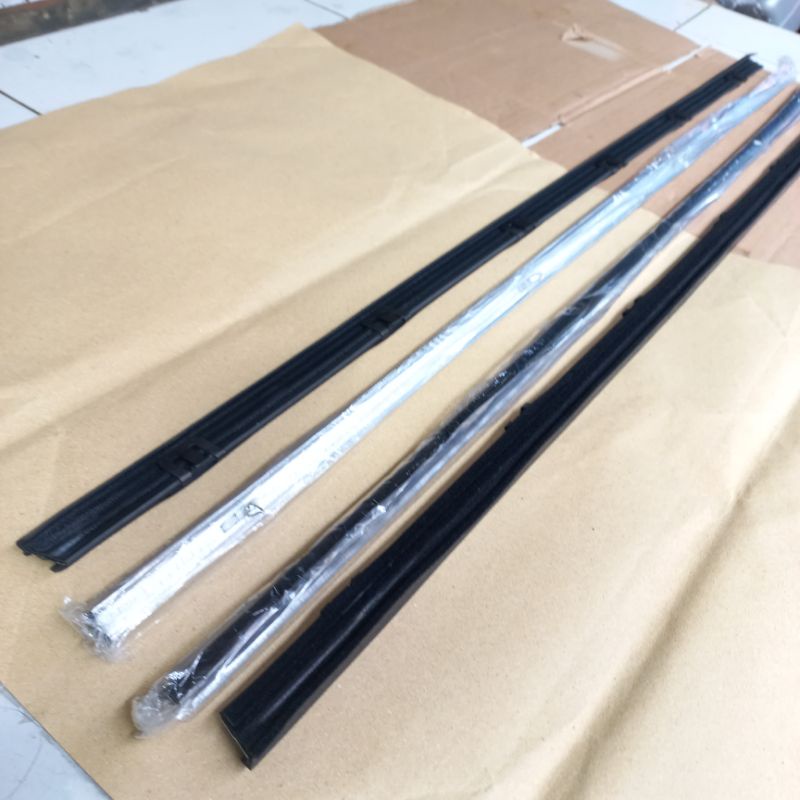 PELIPIT KACA LUAR DALAM JIMNY KATANA SATU PINTU