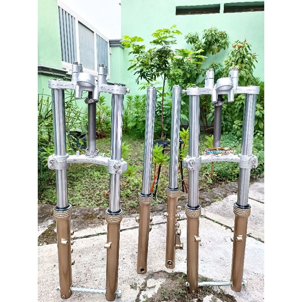 SHOCK DEPAN NINJA SKOK GORILLA IMPORT SEGITIGA ATAS R OLD BAWAH RR AS BOTTOM RR SHOCKBREAKER SHOK PN