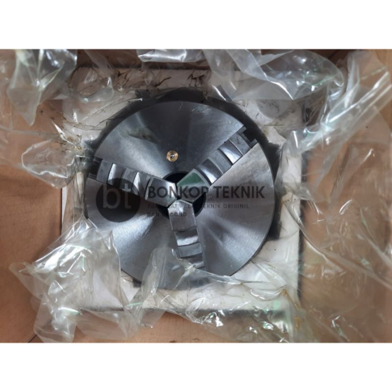 Chuck Bubut 6 Inch 3 Jaw Bola Dunia / Chuck Bubut 6" 3 Jaw Otomatis (Jalan Bareng) Merk Bola Dunia