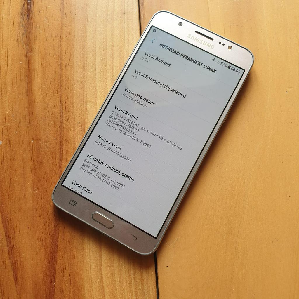 SAMSUNG J7 2016 SECOND 2/16GB HANDPHONE SECOND HP SEKEN HP BEKAS HP MURAH