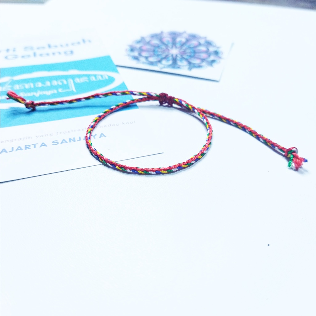 Gelang Ethnik Tibet Pembawa Keberuntungan Model Tarik Ulur