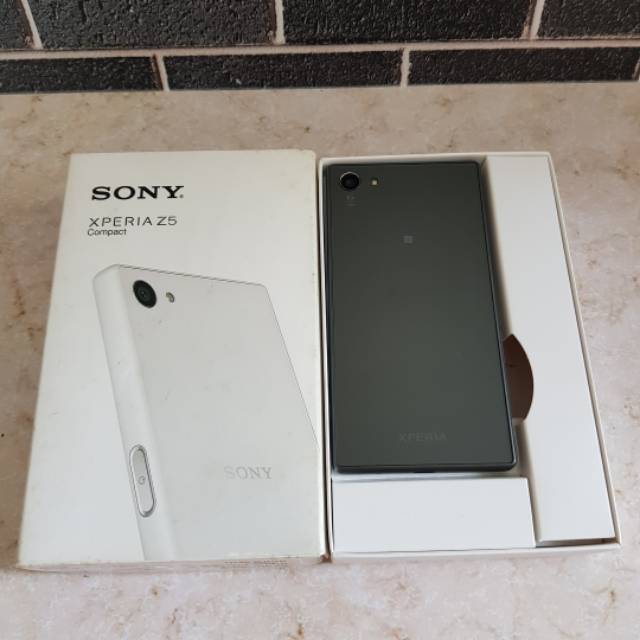 SONY XPERIA Z5 COMPACT RESMI