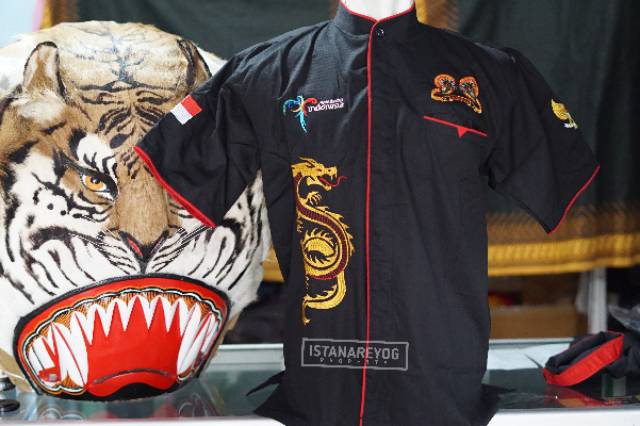 HEM / KEMEJA BORDIR MOTIF SINGO  JARANAN BAJU REOG PONOROGO BAJU JARANAN