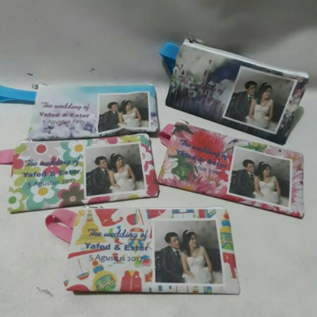 

Souvenir Suvenir Pouch Dompet Tempat Pensil Cetak Printing Custom Foto Murah Unik