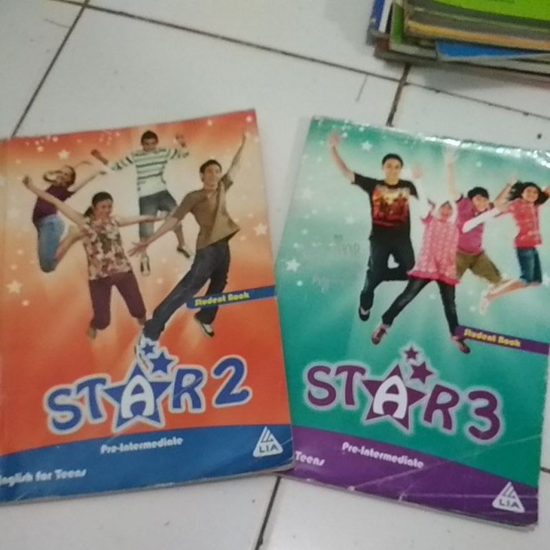 

ORIGINAL STAR 2.3 STUDENT BOOK PRE INTERMEDIATE CABUTAN