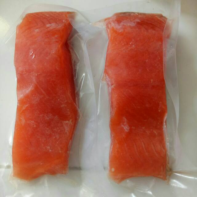 

Salmon fillet 200gr-250gr frozen