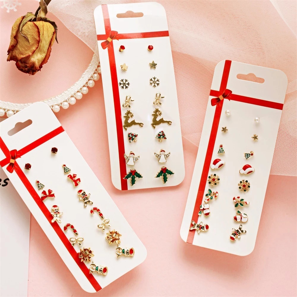 Christmas Products 8 Pcs/set Mini Christmas Stud Fashion Party Jewelry Cute Golden Santa Claus Christmas Tree Elk Earrings