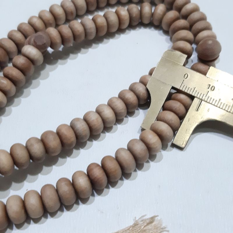 TASBIH KAYU CENDANA WANGI MODEL GEPENG 9MM 99BUTIR DI JAMIN 100%  ASLI NATURAL