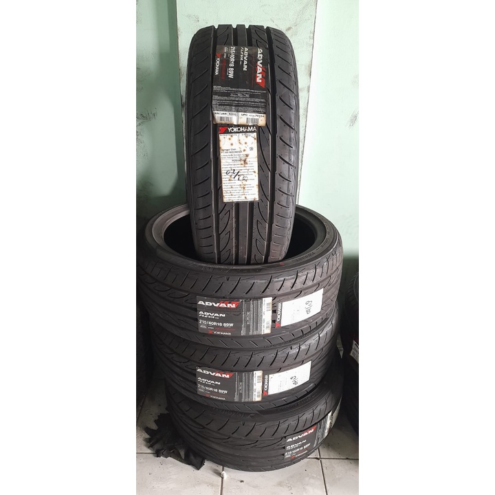 Ban mobil Import japan r18 Ban Yokohama Advan Neova 215 40 r18