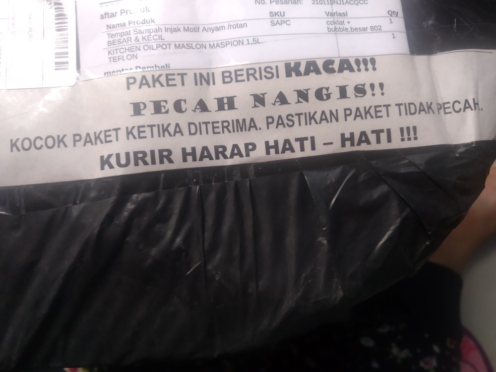 Kitchen Oil Pot Maslon Maspion 1,5l. Teflon