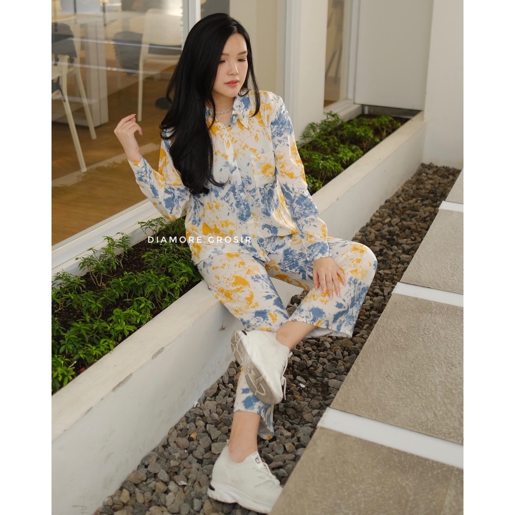 

(BAYAR DITEMPAT) CEZZA ONE SET