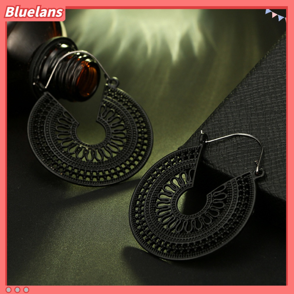 Bluelans Anting Hoop Bentuk C Model Hollow Gaya Vintage Untuk Wanita