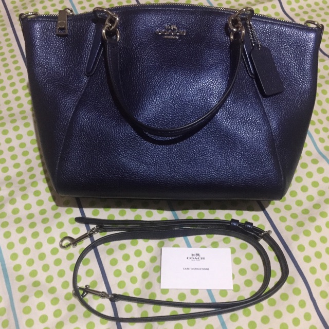 Authentic Coach Small Kelsey