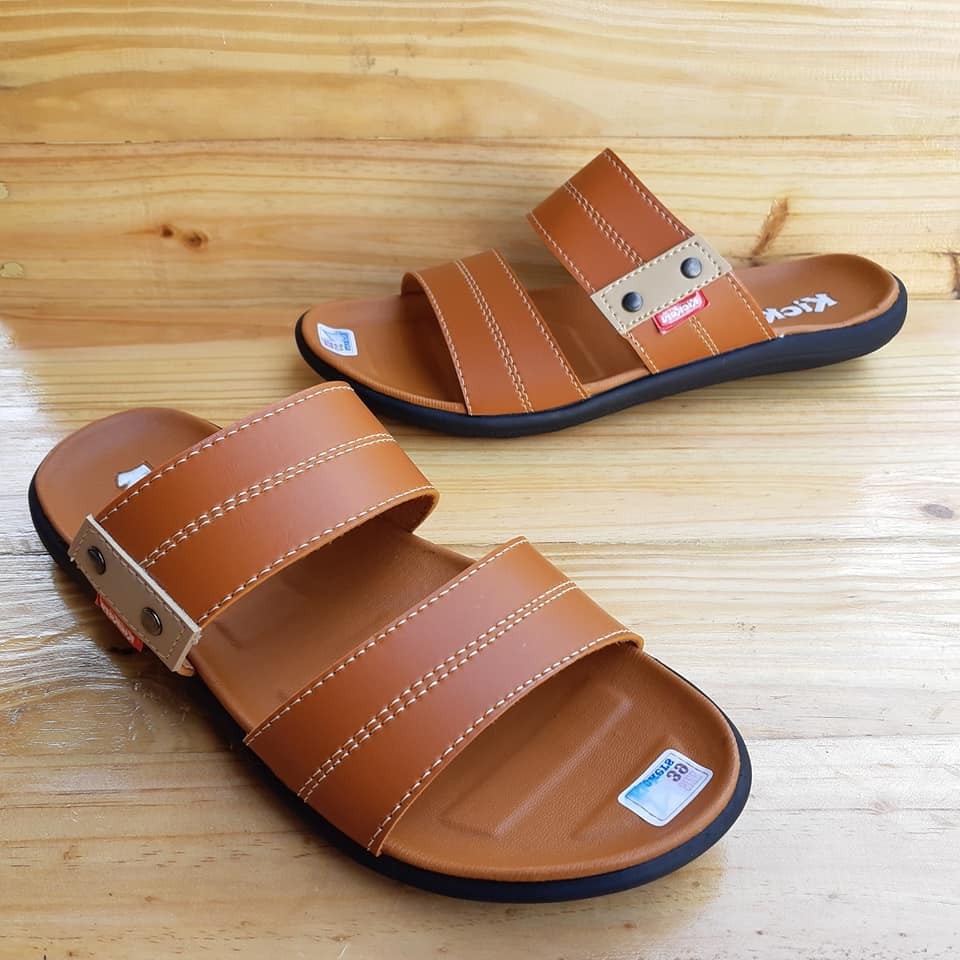Sandal Pria Slop Terbaru / Sandal Kasual Kickers kulit (Selop Polos - Jepit Polos)-2