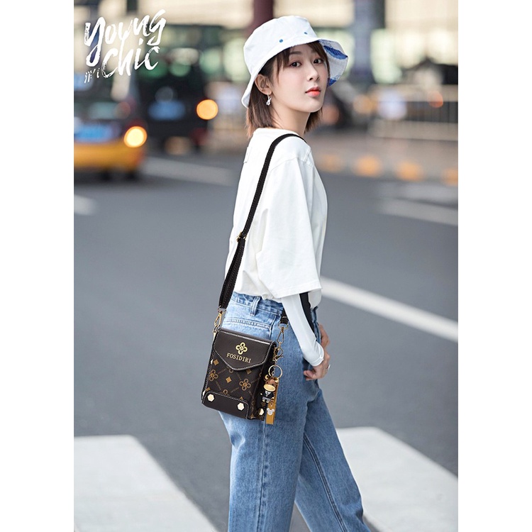 Korea Tas Bahu Bertekstur Fashion dompet Tas Messenger Wanita Mini Serbaguna bag satu bahu retro tas persegi kecil Sederhana dan bergaya Tas pundak Penting untuk perjalanan Hadiah Crossbody  Shoulder Bags