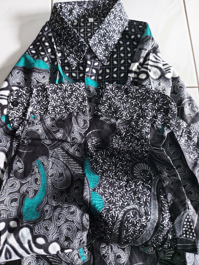 Batik Couple Keluarga Motif Dimensi Abu Sarimbit Batik Asli Pekalongan