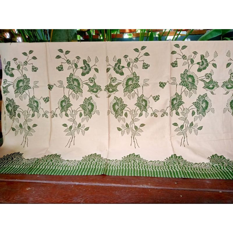 Kain Batik Lawasan. Batik Lawasan Warna. Batik Pastel