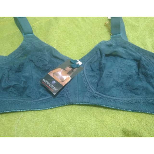Bra sapphire sister