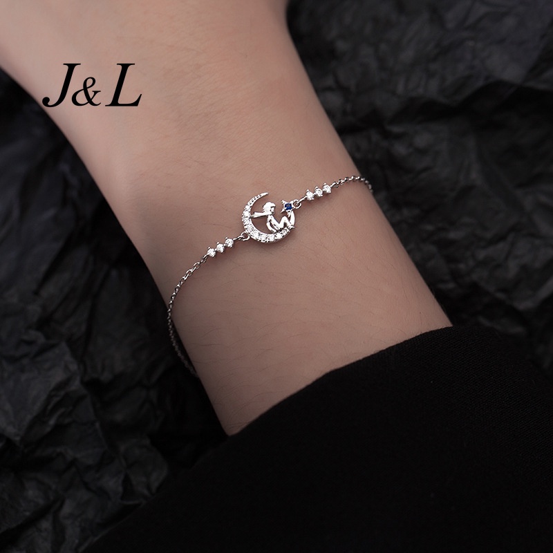 Gelang Bentuk Bulan Sabit Bahan Alloy Warna Silver / Gold Untuk Wanita