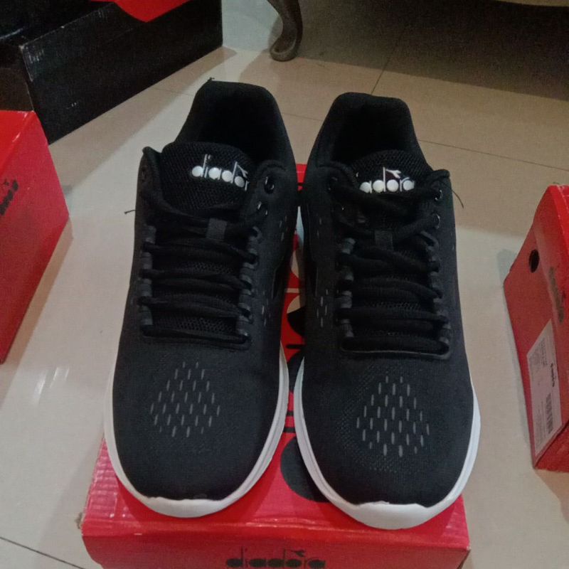 sepatu diadora Cadera(M) DIAX21F0306B