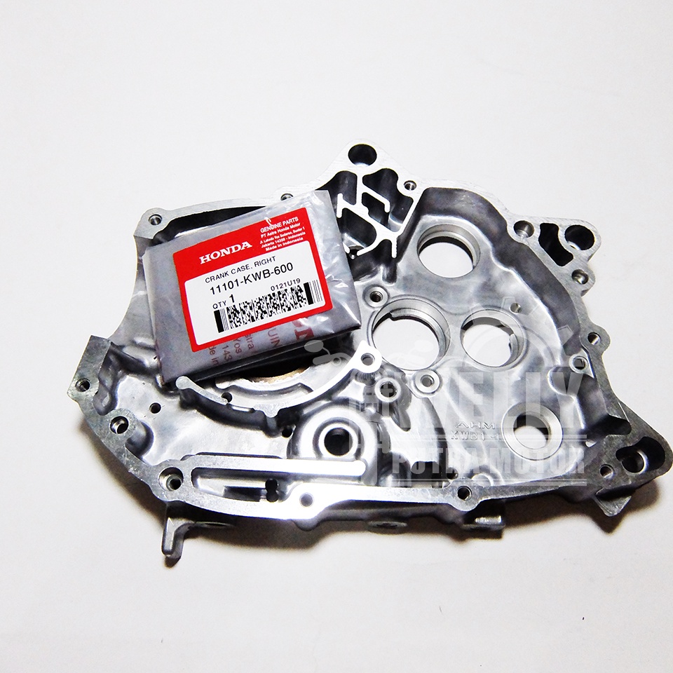 Crankcase Blok Mesin Kanan Blade Karbu 11101-KWB-600 Ori AHM