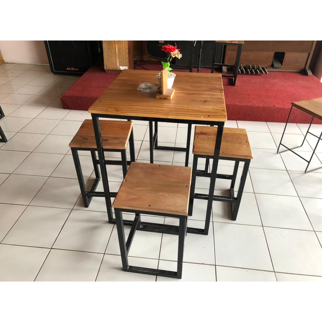 Paket Meja Dan Kursi Cafe Kayu Besi