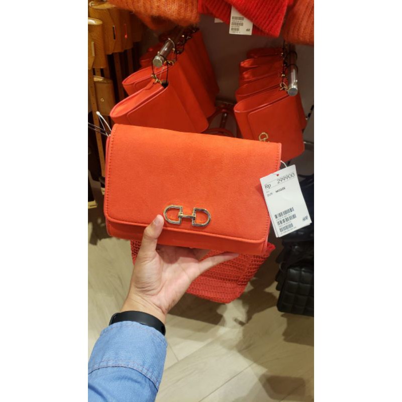 SLING BAG H&M/SLING BAG H&M ORIGINAL/SLING BAG H&M SALE