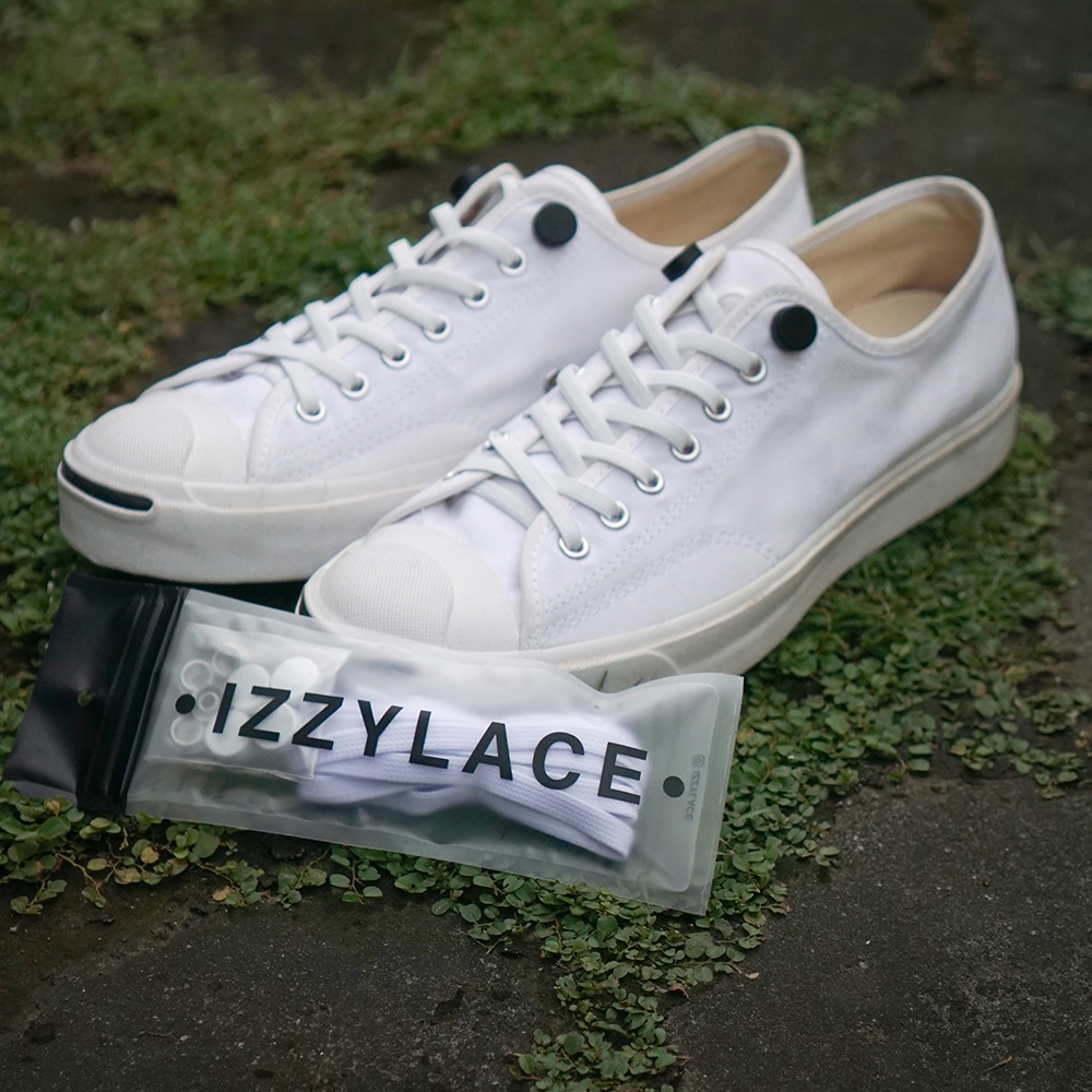 TALI SEPATU ELASTIS IZZYLACE model Studlace / Kancing