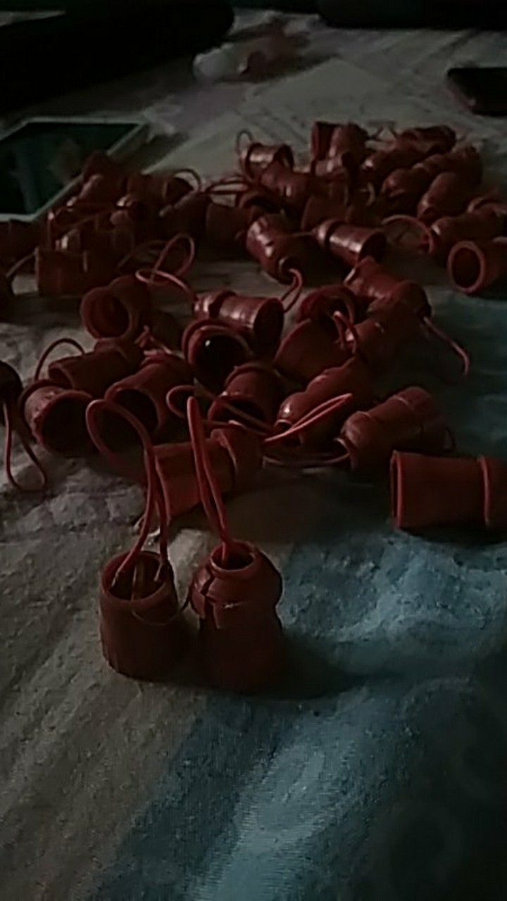 Fiting Gantung Mini Merah Lampu Lombok Cabe E12 Dop Lombok