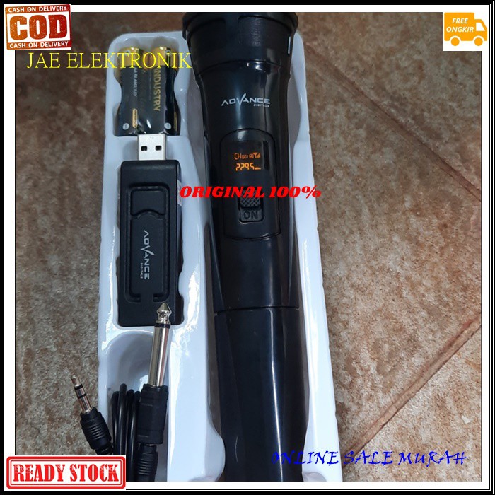 G494 ADVANCE MIC WIRELESS ORIGINAL MICROPHONE MIK KARAOKE Mic single wireles pro vocal vokal suara audio sistem mik professional panggung dj studio sound system G494   Deskripsi Wireless Microphone  Kinerja Integratif - Frekuensi: Frekuensi Tinggi - Freku