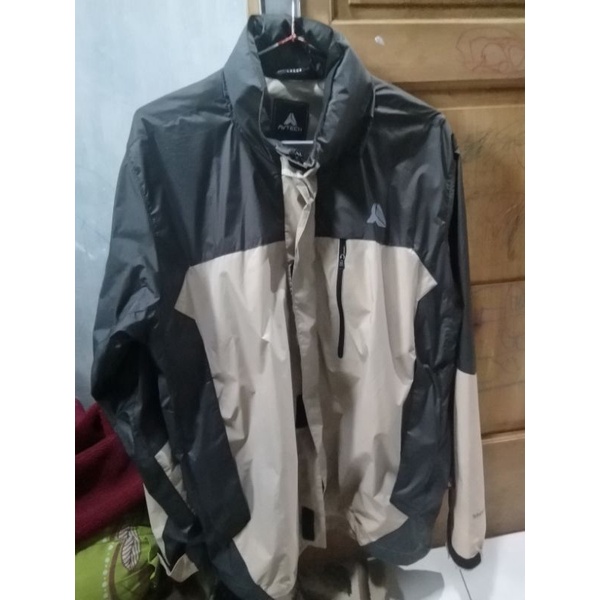 JAKET GUNUNG SECOND AVTECH