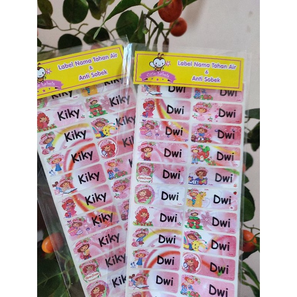 

Label/sticker nama waterproof motif strawberry short cake
