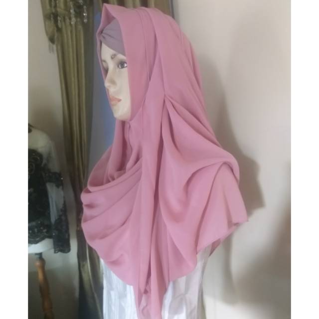 Tiara hijab