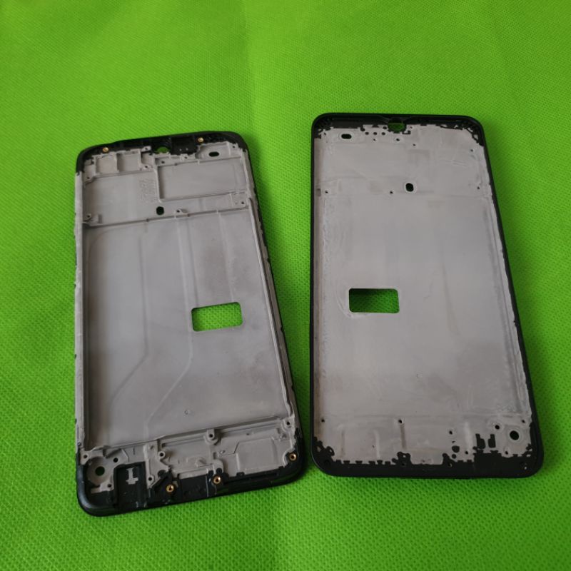 frame tulang tengah lcd oppo A5s