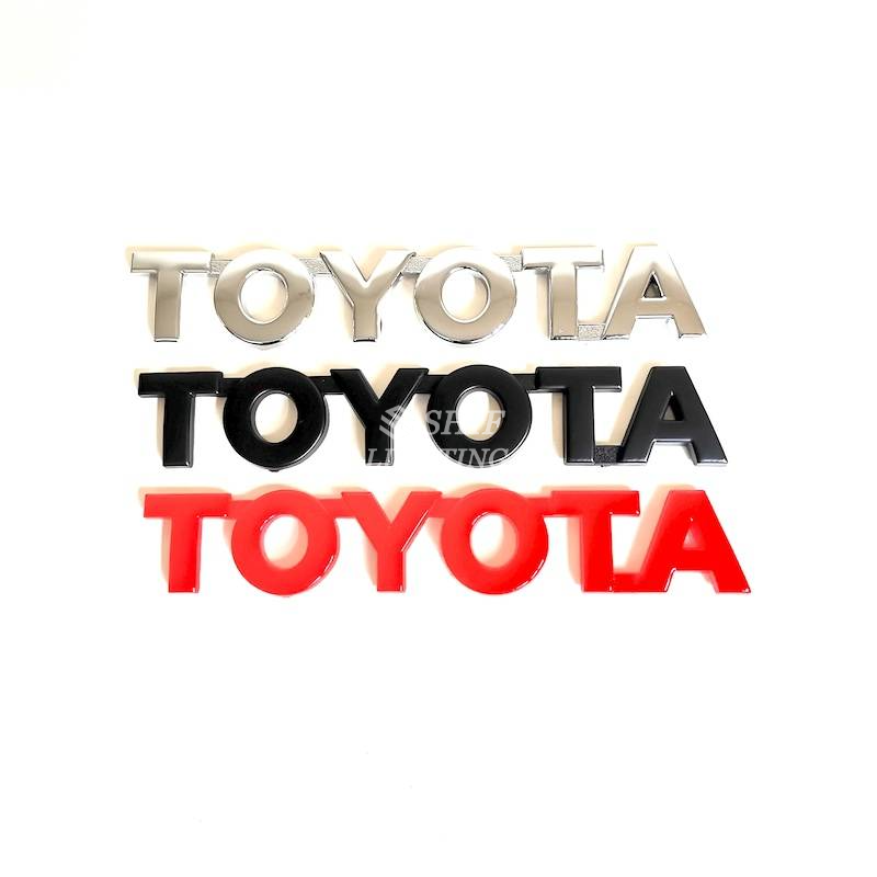 1pc Stiker Emblem Logo Toyota Hilux Bahan Abs Warna Krom / Hitam / Merah Untuk Bagasi Belakang Mobil