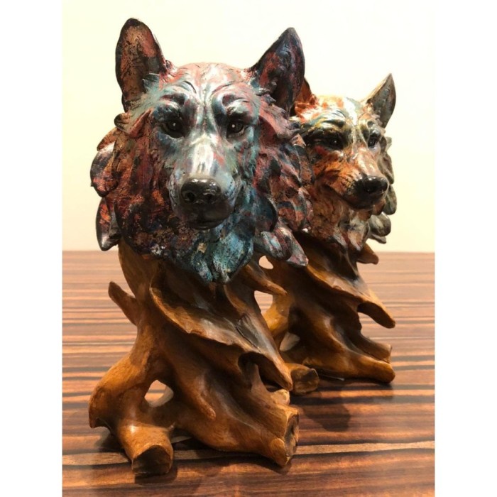 Hiasan Meja - Pajangan Patung Bear & Wolf Wood Resin Dekorasi Rumah Hiasan Meja