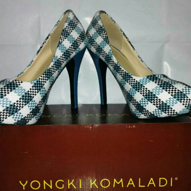 Heels Yongki Komaladi ori preloved