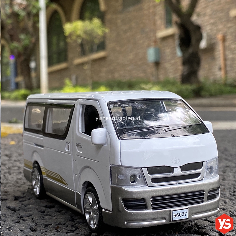 Skala 1 32 ToYota  Hiace Miniatur Diecast  Mobil  Shopee 