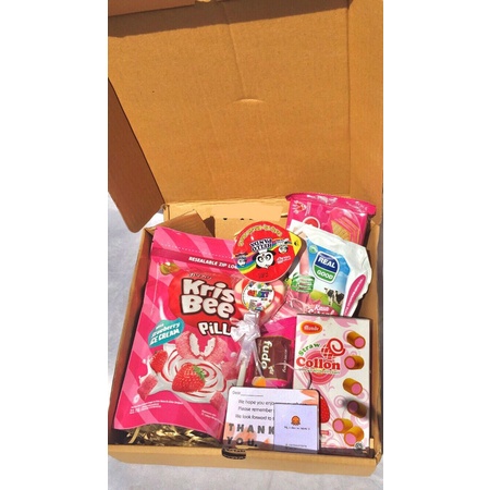 

[Tabriiz Happy: Hampers Gift Box Snack] - Tema Pink