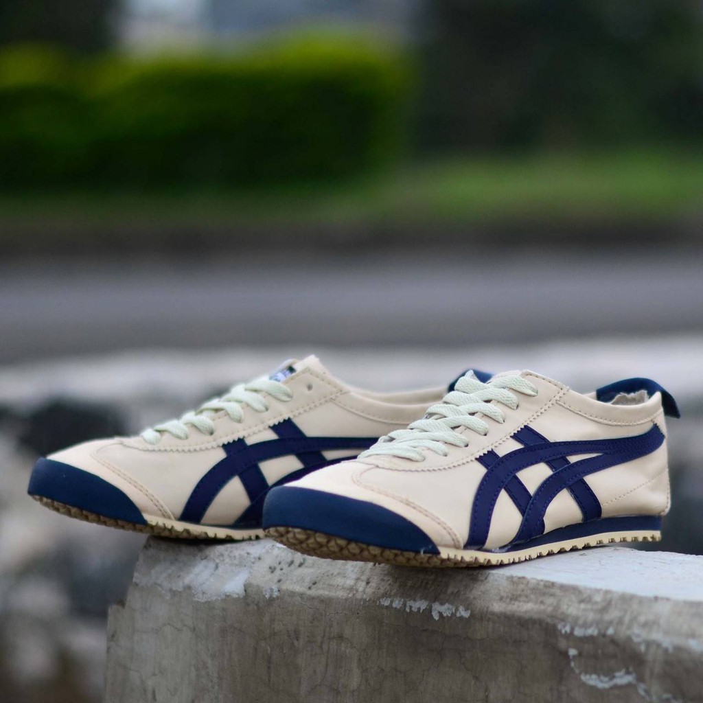 SALE Sepatu Pria Murah Sepatu Boss Kungfu Wushu Taichi Bruce Lee Bandung Sepatu Snekaers Pria