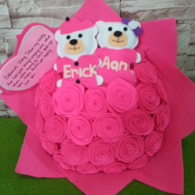 

BUKET KARAKTER BEAR