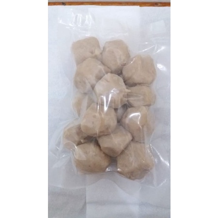 

Bakso daging sapi sapi frozen isi 20, frozen bakso daging sapi halus isi 20, frozen food bakso daging sapi isi 20
