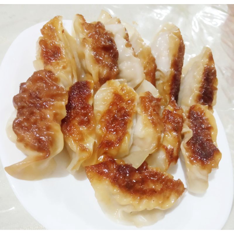 

kwotie/wotie /gyoza goreng ayam halal
