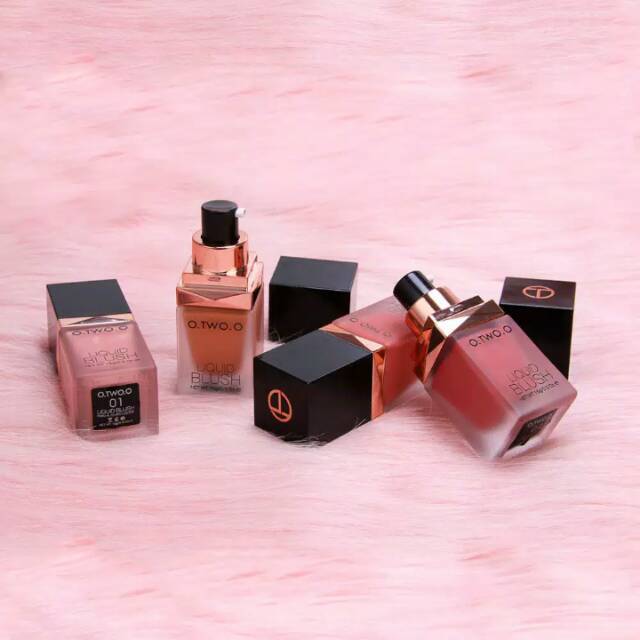 blush on O.TWO.O liquid blush