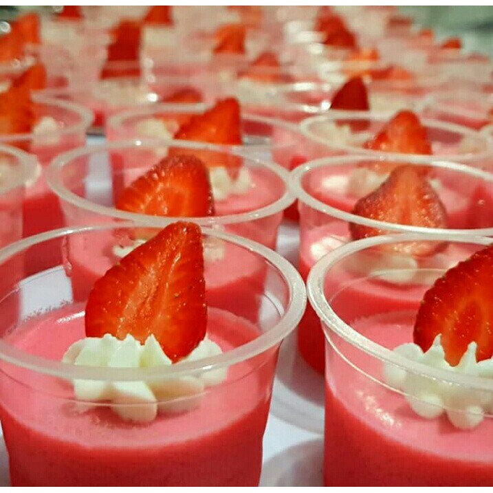 

PUDING CUP STROWBERRY